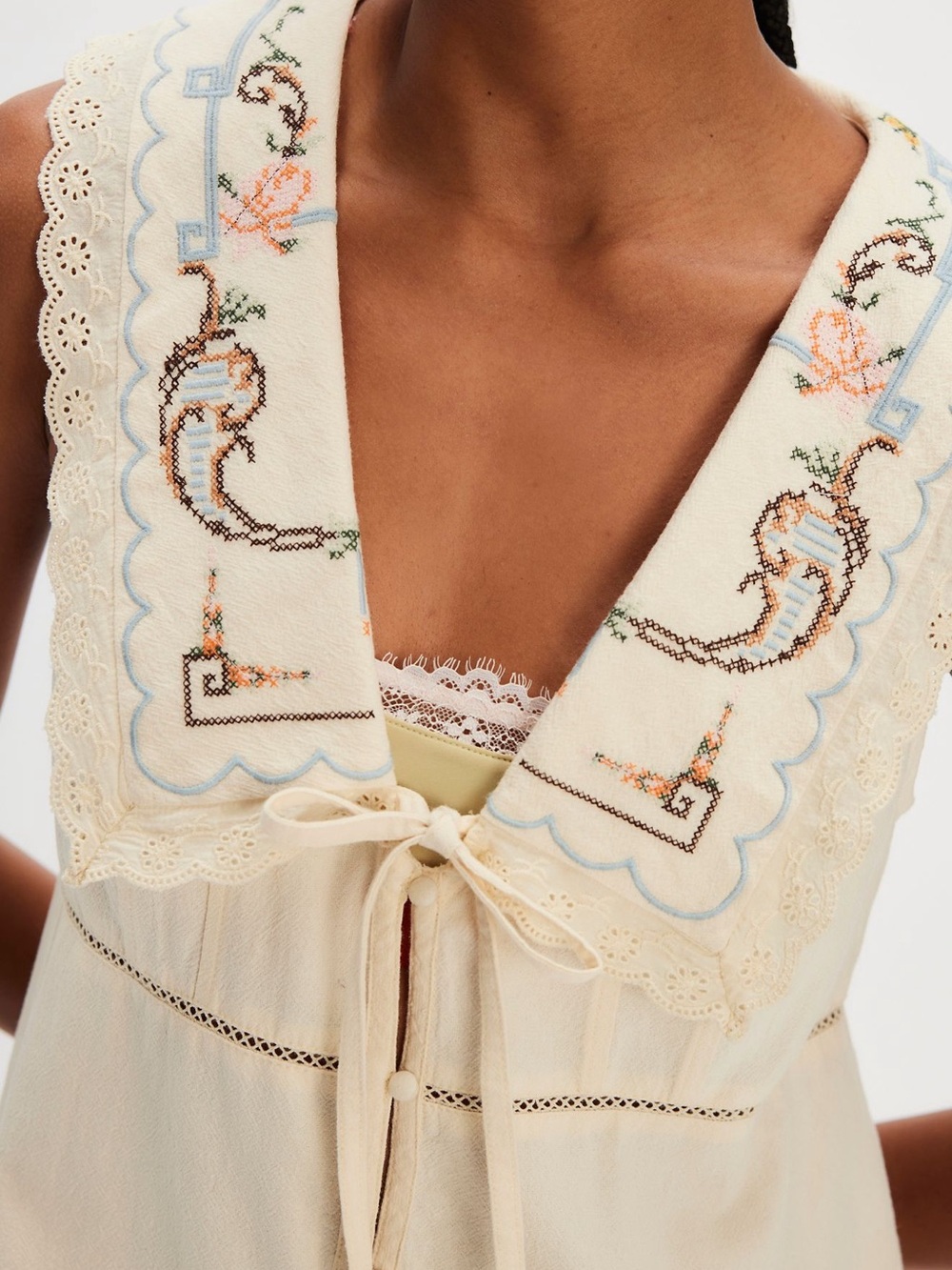 NWOT Free People Allie Embroidered Vest- Ivory - Picture 3 of 11